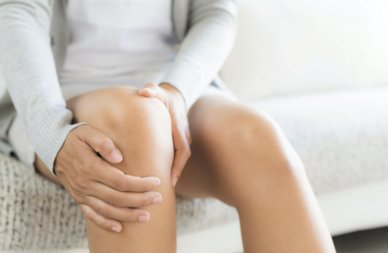 Madrid What Causes Sudden Knee Pain without Injury?