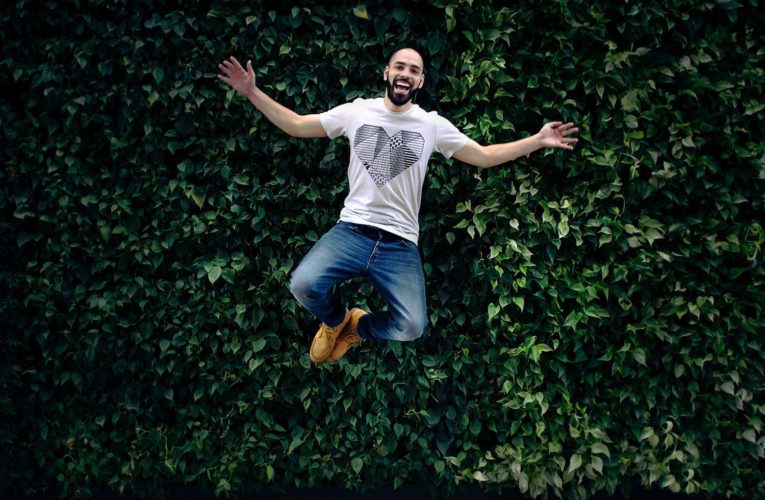 Can Happiness be Learned: the Role of Technology in Cultivating Happiness in Madrid